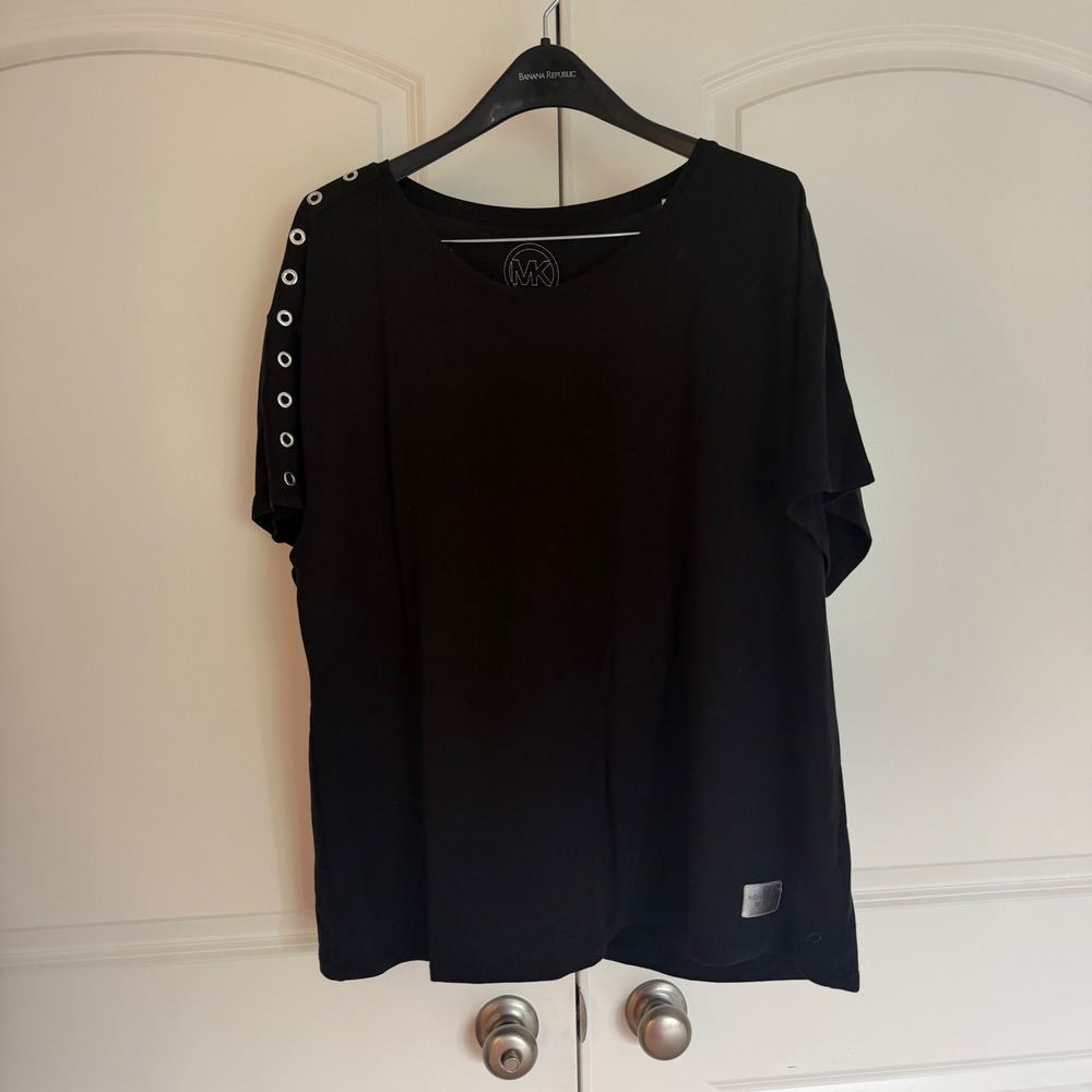Michael Kors Black Grommet Shoulder Short Sleeve Top Plus Size 2X MK Logo Tee